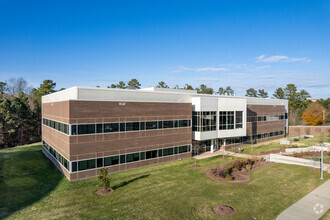 7010 Kit Creek Rd, Morrisville, NC for rent Building Photo- Image 1 of 9