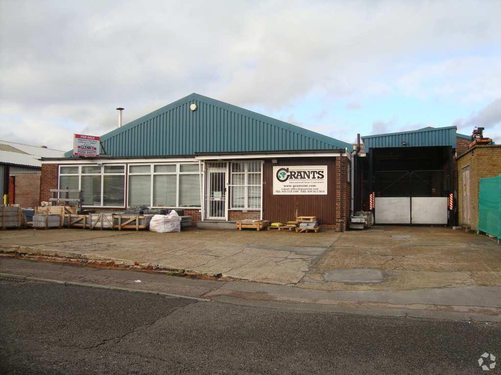 55 Tallon Rd, Brentwood for sale Primary Photo- Image 1 of 1