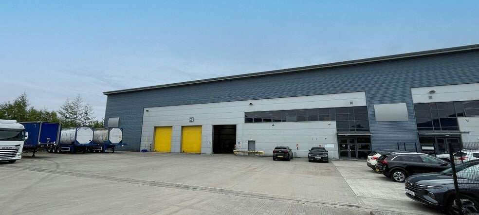 K4 Buckshaw Link, Ordnance Rd, Chorley to rent - Building Photo - Image 1 of 5