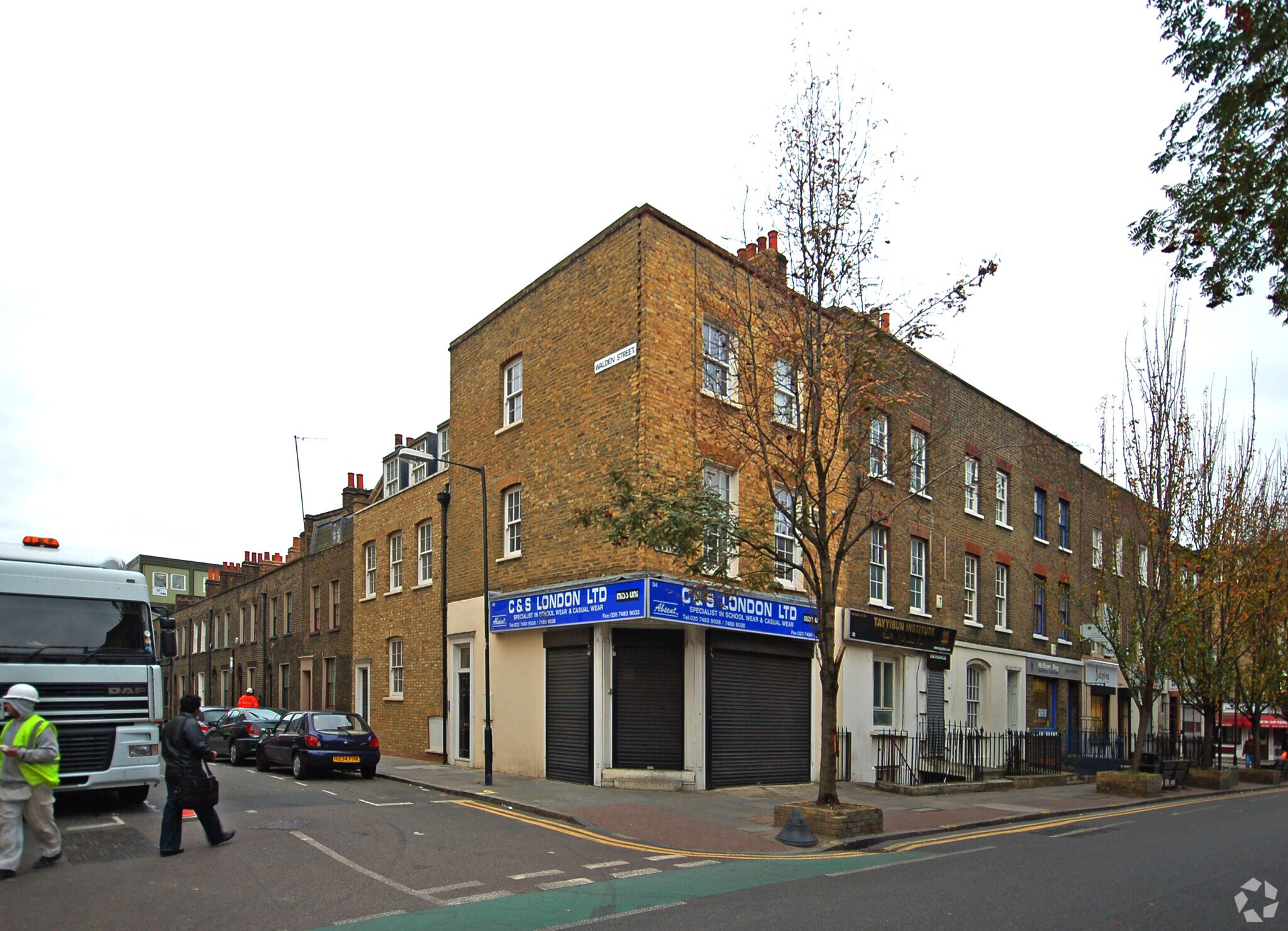 34 New Rd, London for sale Primary Photo- Image 1 of 1