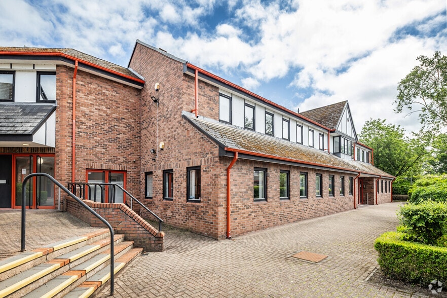 London Rd, Northwich to rent - Building Photo - Image 3 of 5