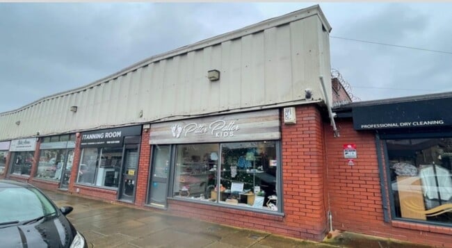More details for 1 Thomas St, Oldham - Retail to Rent