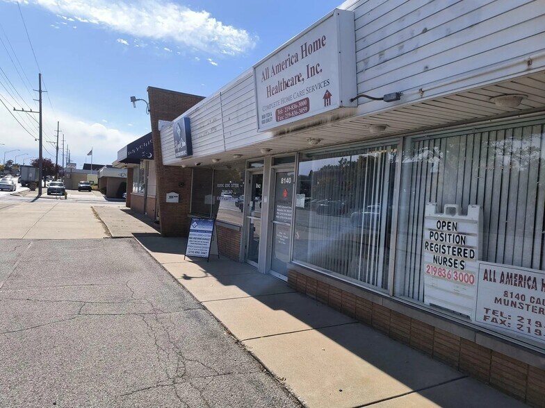 8146 Calumet Ave, Munster, IN for rent - Building Photo - Image 3 of 4