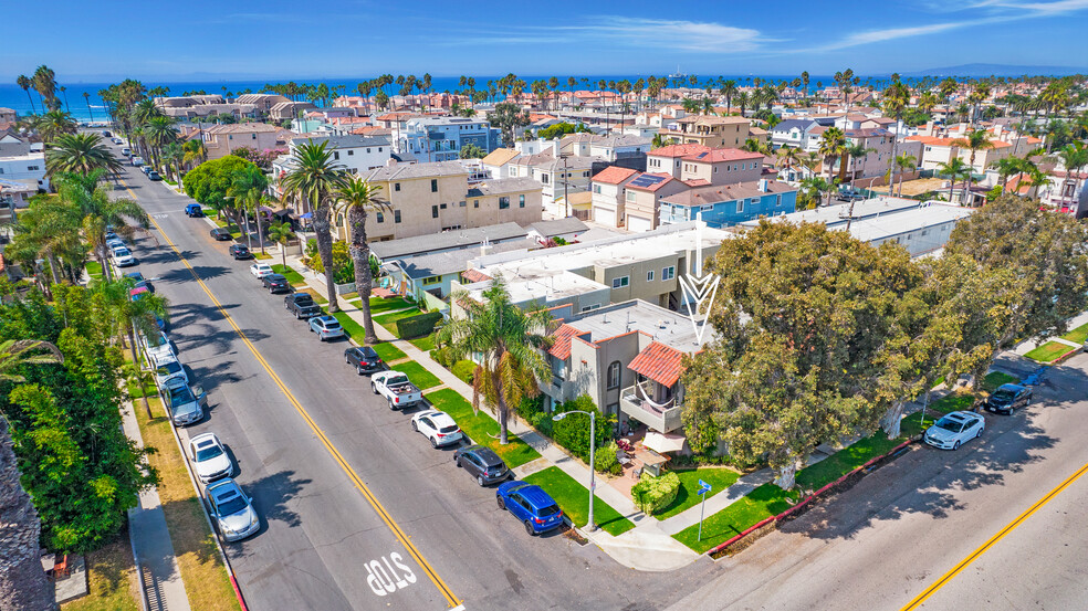 325 12th St, Huntington Beach, CA for sale - Building Photo - Image 3 of 5