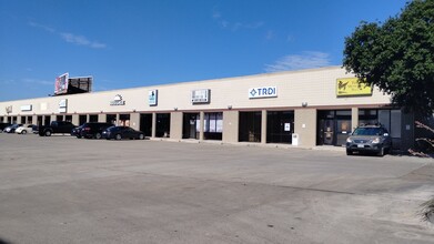 2501 S W S Young Dr, Killeen, TX for rent Building Photo- Image 1 of 9