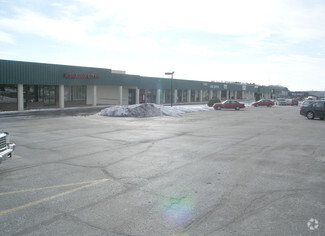 More details for 716-760 Broadway St, Berlin, WI - Retail for Sale