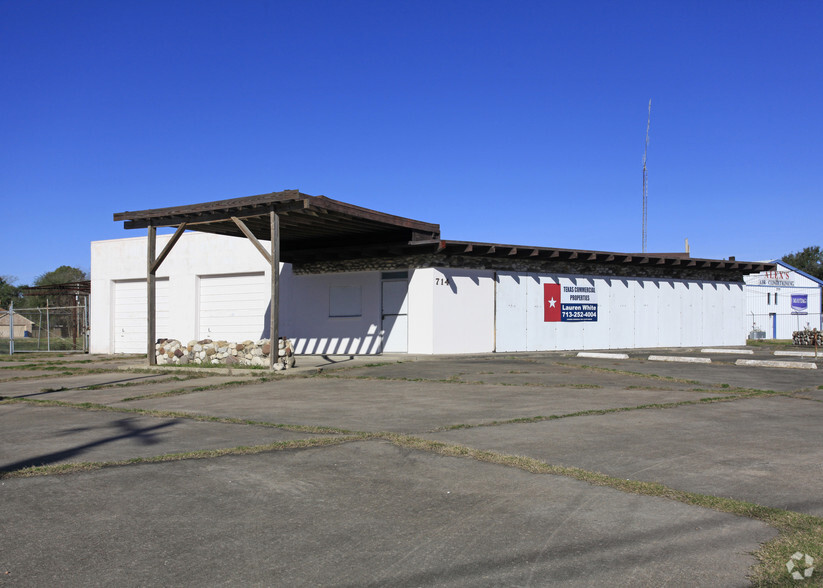 714 Bayou Rd, La Marque, TX for sale - Primary Photo - Image 1 of 1