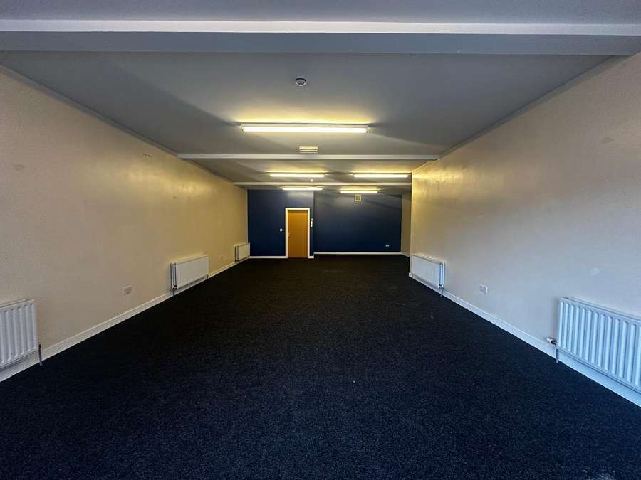 3 Bow Ln, Lisburn to rent Building Photo- Image 1 of 3