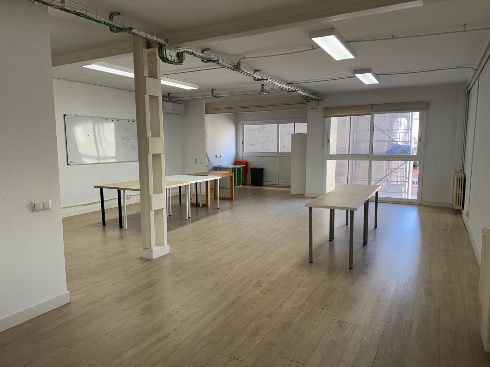 Office in Barcelona, Barcelona to rent Interior Photo- Image 1 of 17