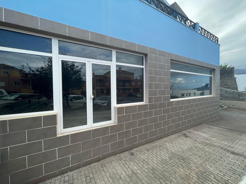 Retail in Breña Baja, Santa Cruz de Tenerife to rent - Building Photo - Image 3 of 5