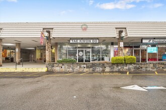 1853-1877 Commerce St, Yorktown Heights, NY for rent Building Photo- Image 1 of 4