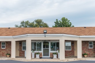 1238 W Washington St, Pittsfield, IL for sale Primary Photo- Image 1 of 1