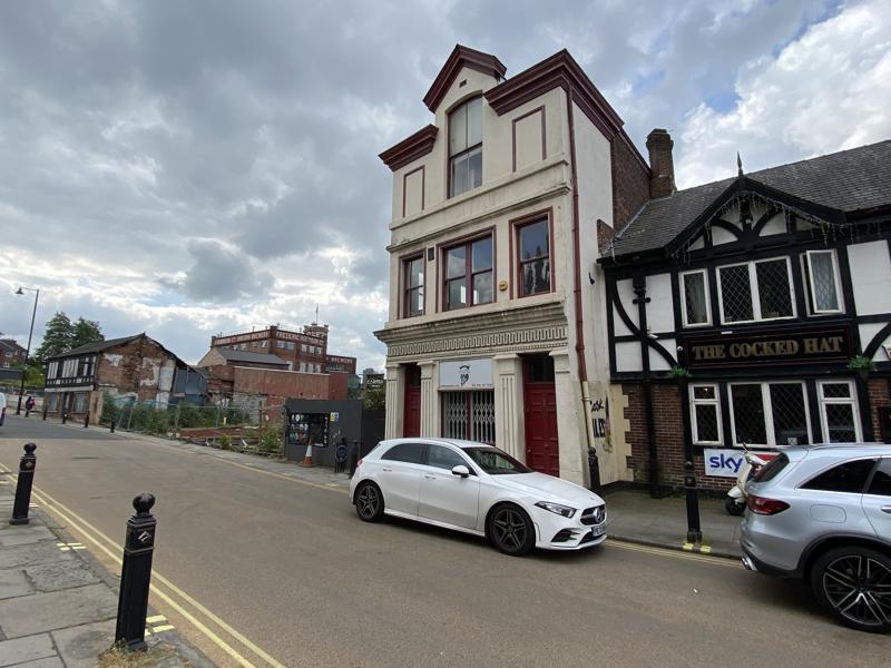 1 Market Pl, Stockport for sale Primary Photo- Image 1 of 1