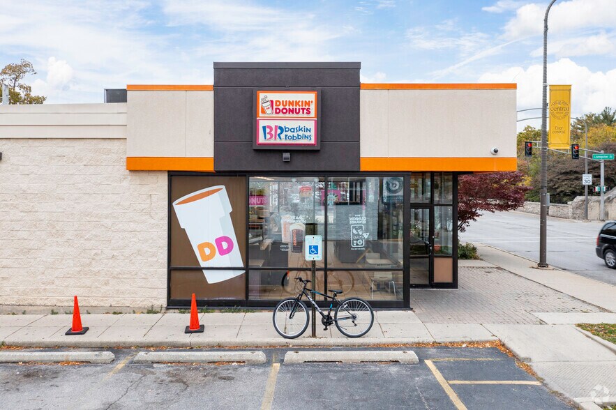 2658 Green Bay Rd, Evanston, IL 60201 UK