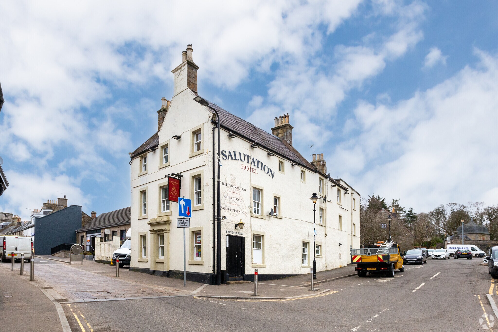 99 High St, Kinross for sale Primary Photo- Image 1 of 1