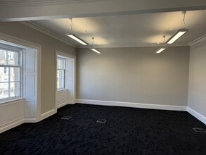50 Melville St, Edinburgh to rent Interior Photo- Image 2 of 5