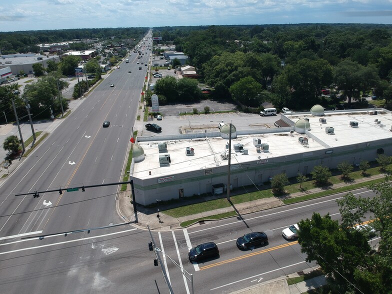 6011-6025 103rd St, Jacksonville, FL for rent - Aerial - Image 3 of 10