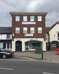 23 Bargates, Christchurch for sale Primary Photo- Image 1 of 1