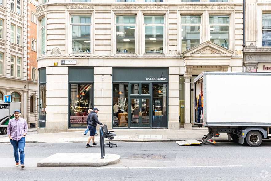 22-28 Eastcheap, London for sale - Building Photo - Image 3 of 10