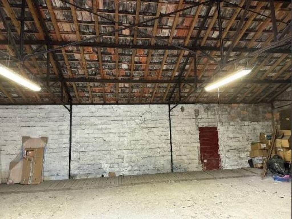 Vente Local d'activités 130 m² - Photo 1