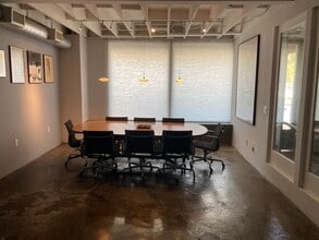 3347 Motor Ave, Los Angeles, CA to rent Interior Photo- Image 2 of 40