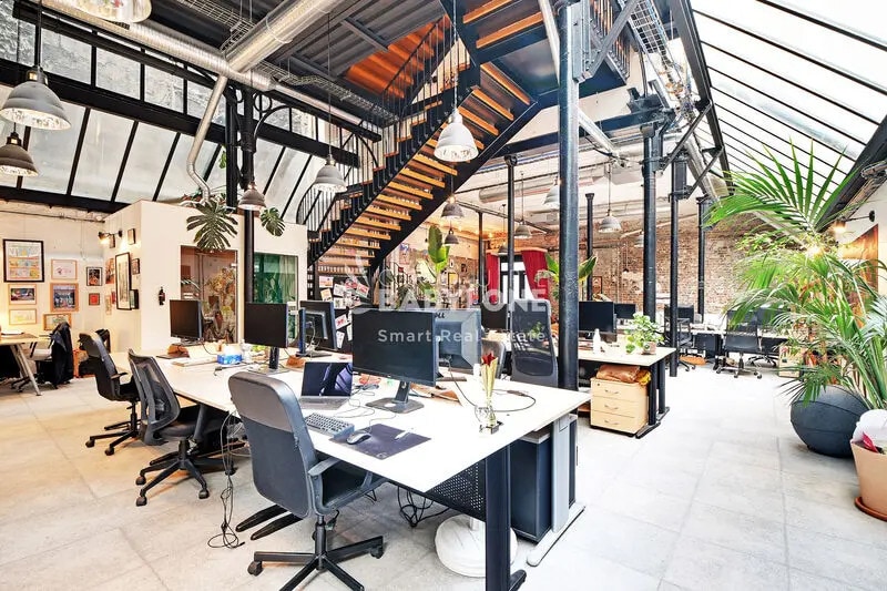 Office in Paris for sale - Interior Photo - Image 1 of 26