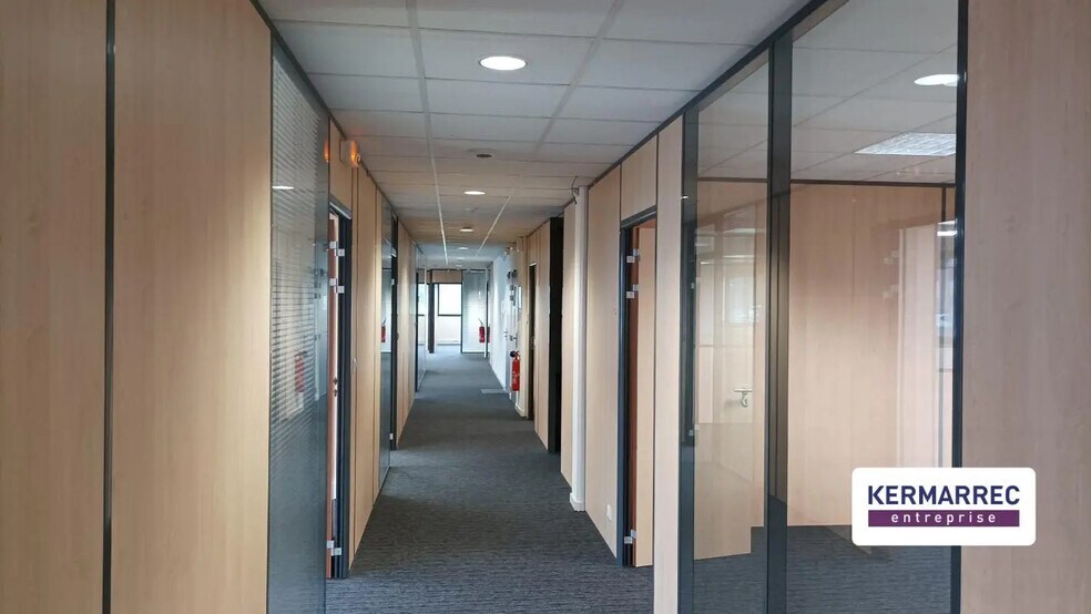 Office in Rezé to rent - Building Photo - Image 2 of 6