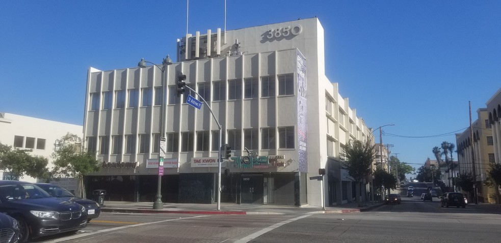 3850 Wilshire Blvd, Los Angeles, CA for rent - Building Photo - Image 1 of 5