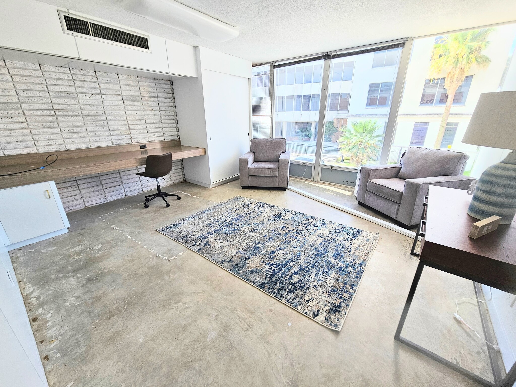 622 Kempner, Galveston, TX to rent Building Photo- Image 1 of 3