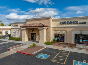 Retail in Gilbert, AZ for sale Primary Photo- Image 1 of 1