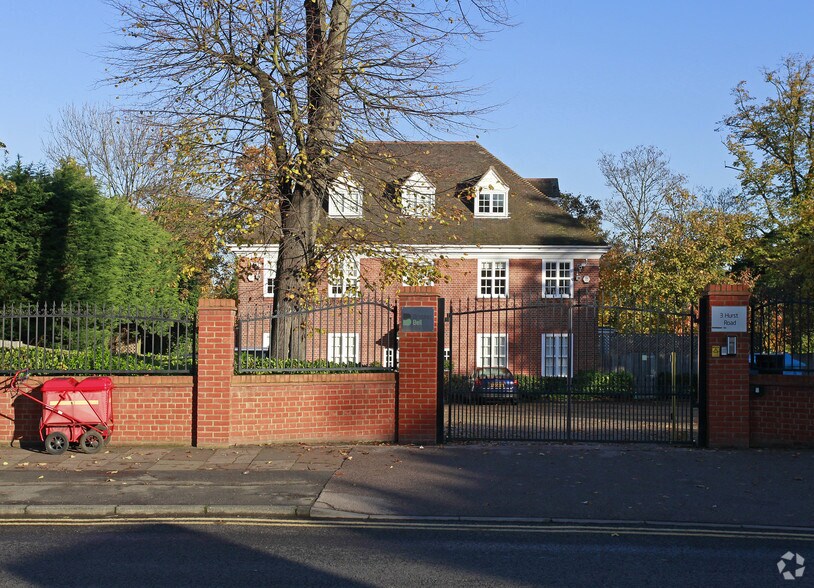 3 Hurst Rd, Sidcup, DA15 9AE UK