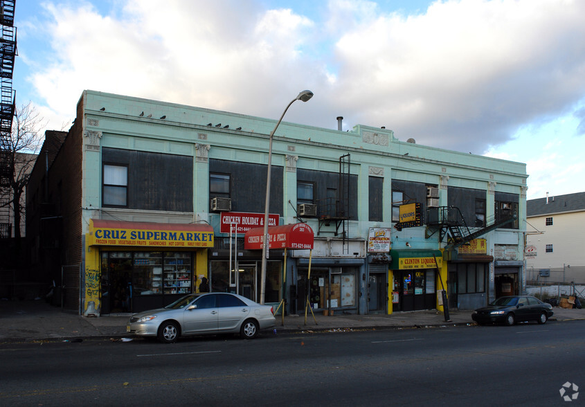 277 Clinton Ave, Newark, NJ for sale - Primary Photo - Image 1 of 1