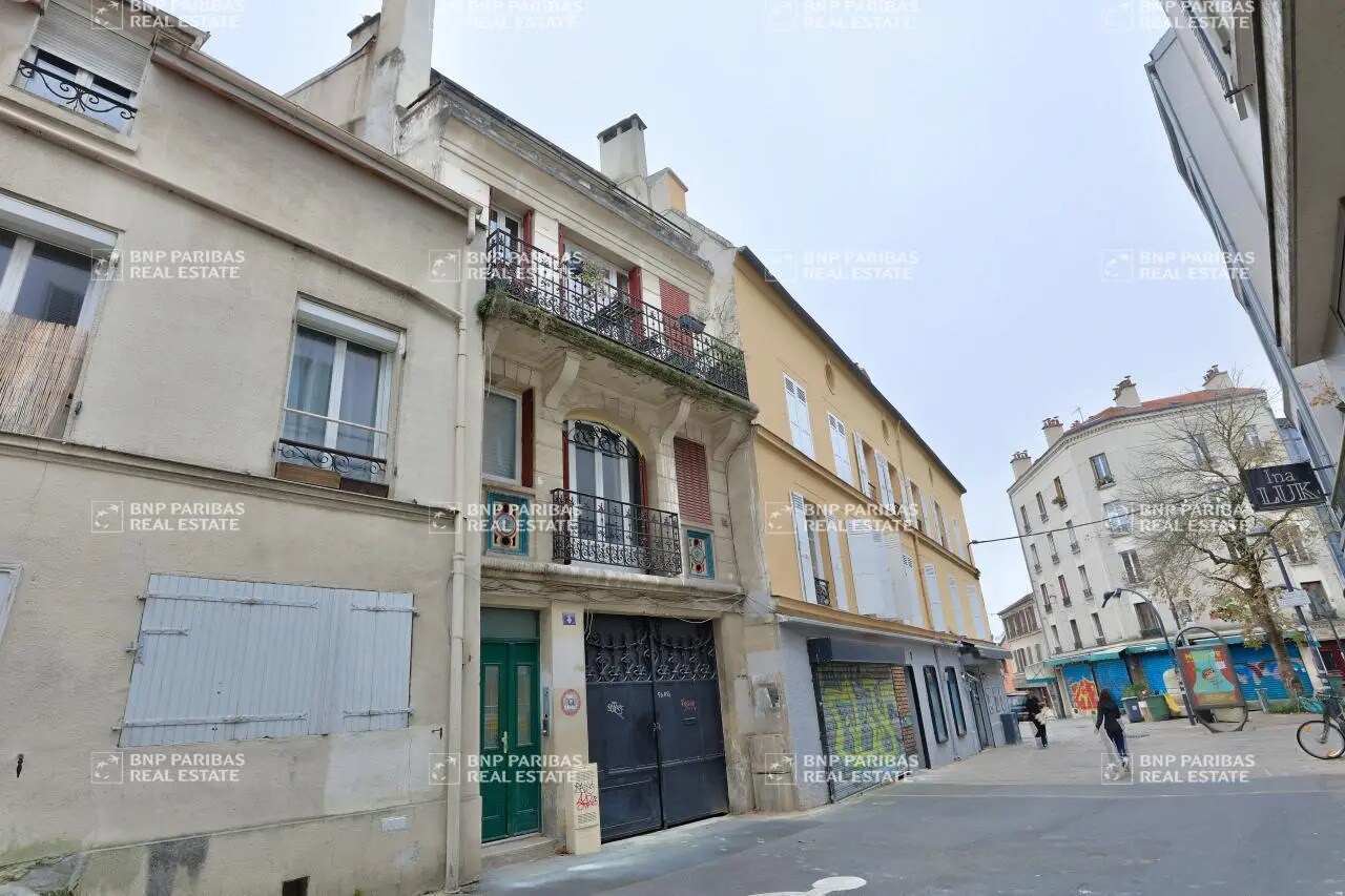 Office in Montreuil to rent Building Photo- Image 1 of 8