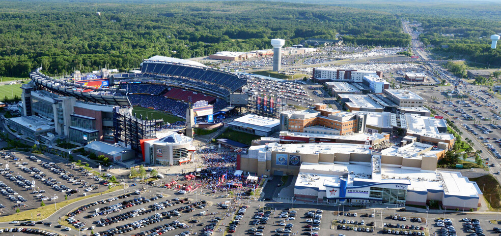 1 - C Patriot Pl, Foxboro, MA for rent - Building Photo - Image 1 of 24