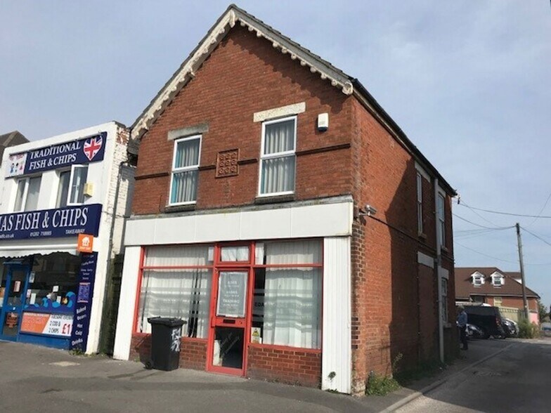 56 Ashley Rd, Poole for sale - Primary Photo - Image 1 of 1