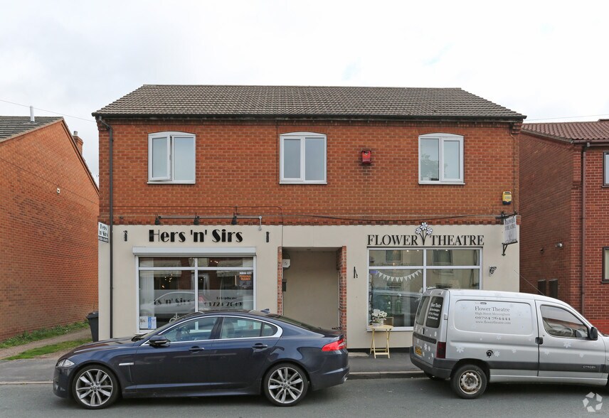 51 High St, Messingham for sale - Primary Photo - Image 1 of 1