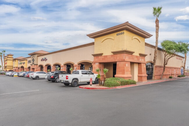 More details for 10050 S Eastern Ave, Henderson, NV - Retail to Rent