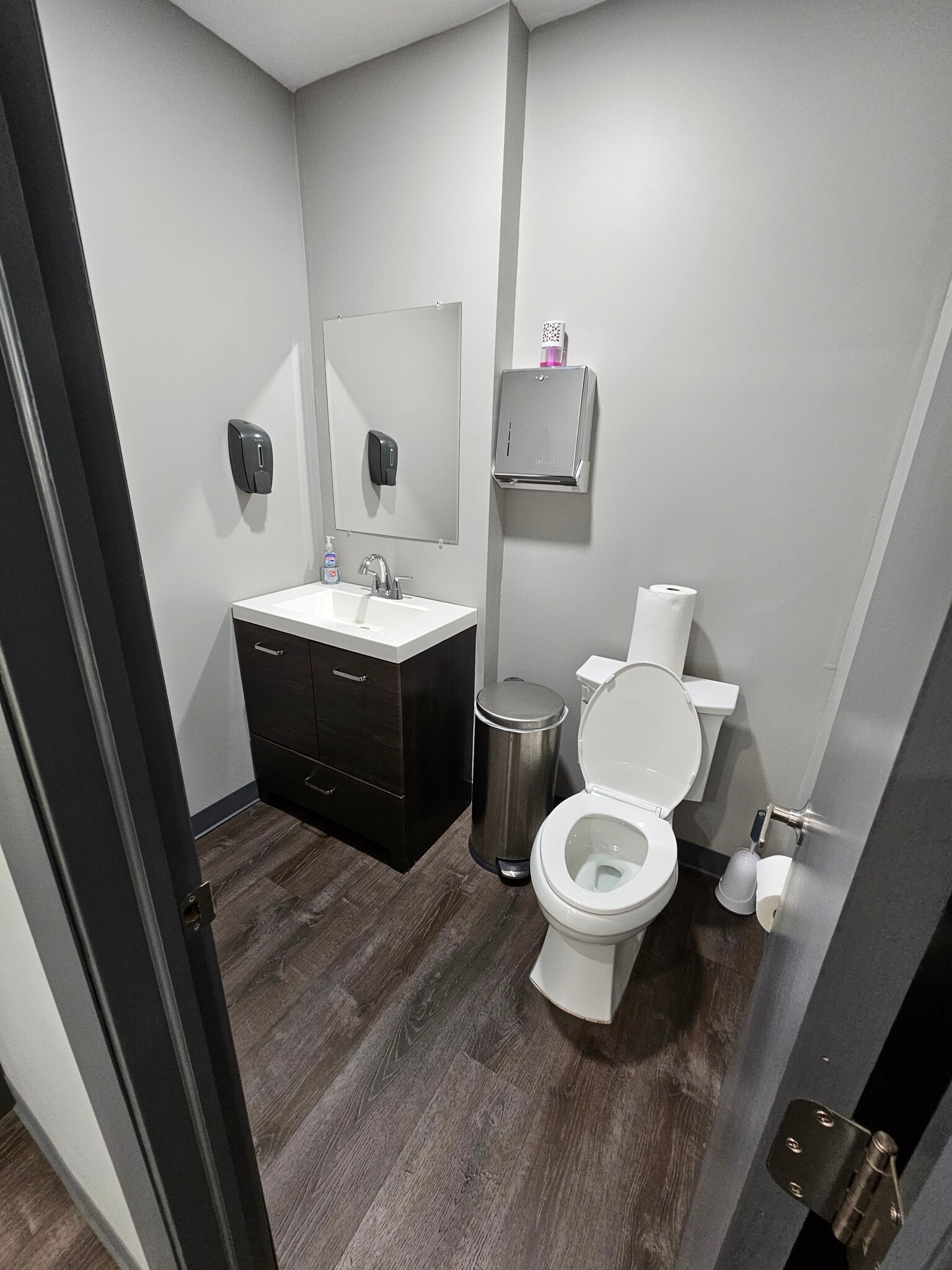 4670 SW 83rd Ter, Davie, FL to rent Interior Photo- Image 1 of 9