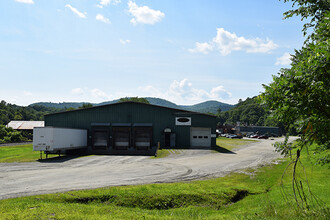 62 Vermont Castings Way, Bethel, VT for rent Building Photo- Image 1 of 9