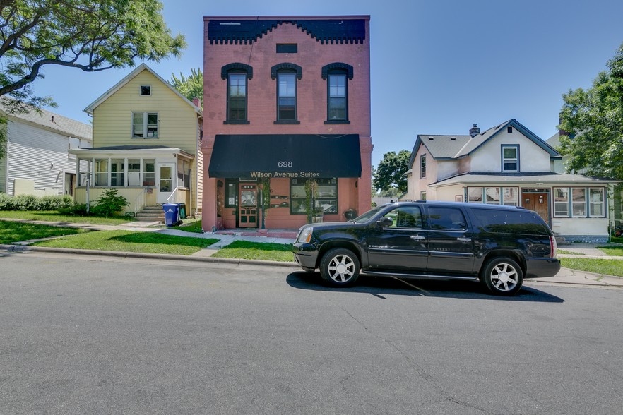 698 Wilson Ave, Saint Paul, MN for sale - Building Photo - Image 1 of 1