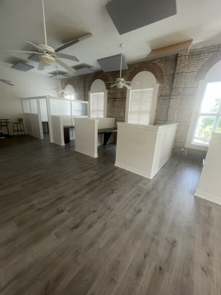 120 S Dixie Hwy, West Palm Beach, FL for rent - Interior Photo - Image 1 of 12