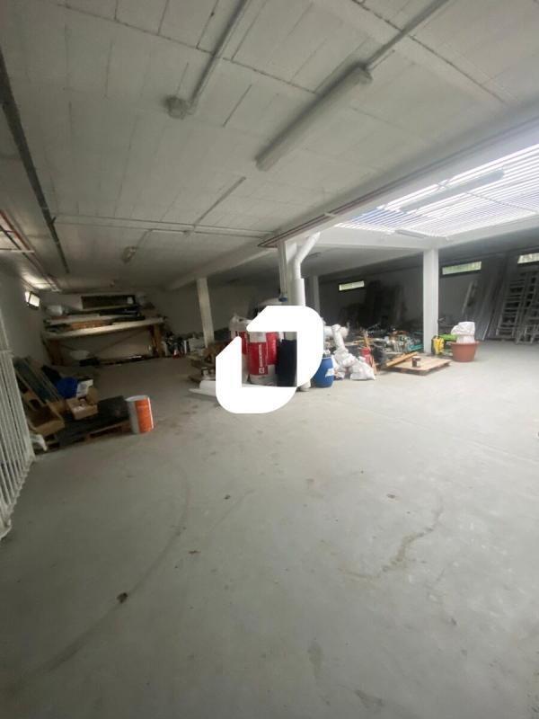 Light Industrial in Boissy-Saint-Léger for sale Interior Photo- Image 1 of 12