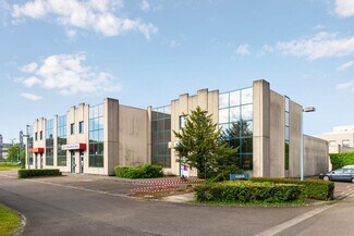 More details for 16-28 Rue Panicale, La Verrière - Light Industrial to Rent