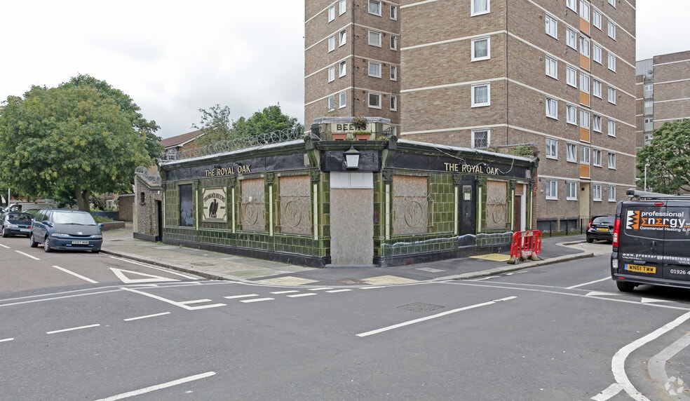 17 Woodman St, London for sale - Building Photo - Image 3 of 3