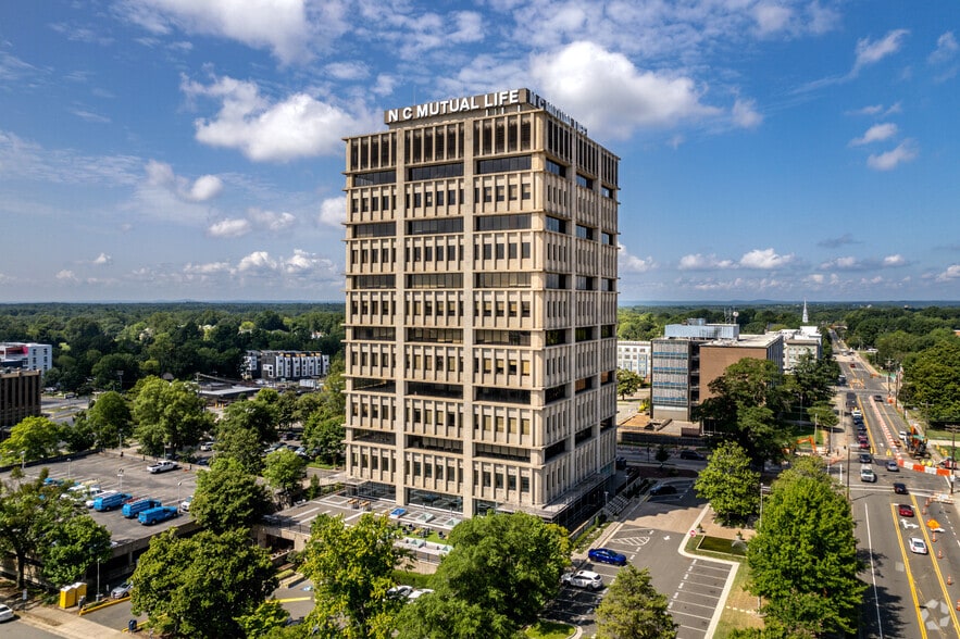 411 W Chapel Hill St, Durham, NC for rent - Building Photo - Image 1 of 18