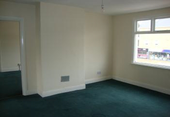 138-140 London Rd, Benfleet for rent - Interior Photo - Image 3 of 3