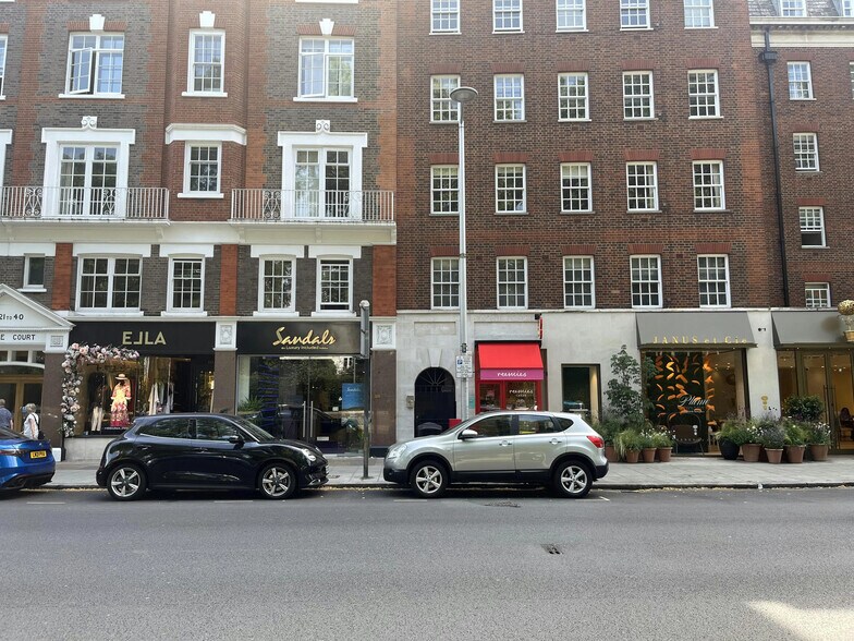 117-135 Fulham Rd, London to rent - Building Photo - Image 2 of 11