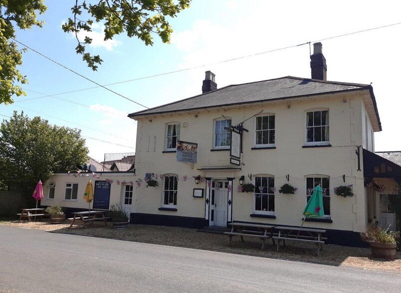 Elsted Rd, Midhurst for sale - Primary Photo - Image 1 of 1