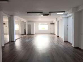 Retail in Barcelona, Barcelona to rent Interior Photo- Image 1 of 15