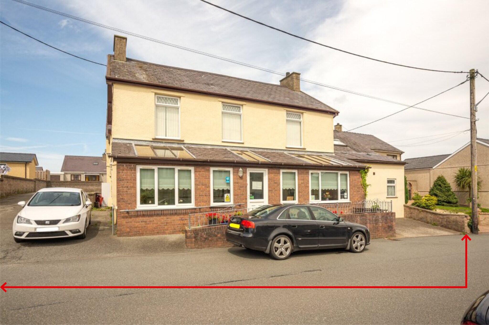 Station Rd, Caernarfon to rent Primary Photo- Image 1 of 9